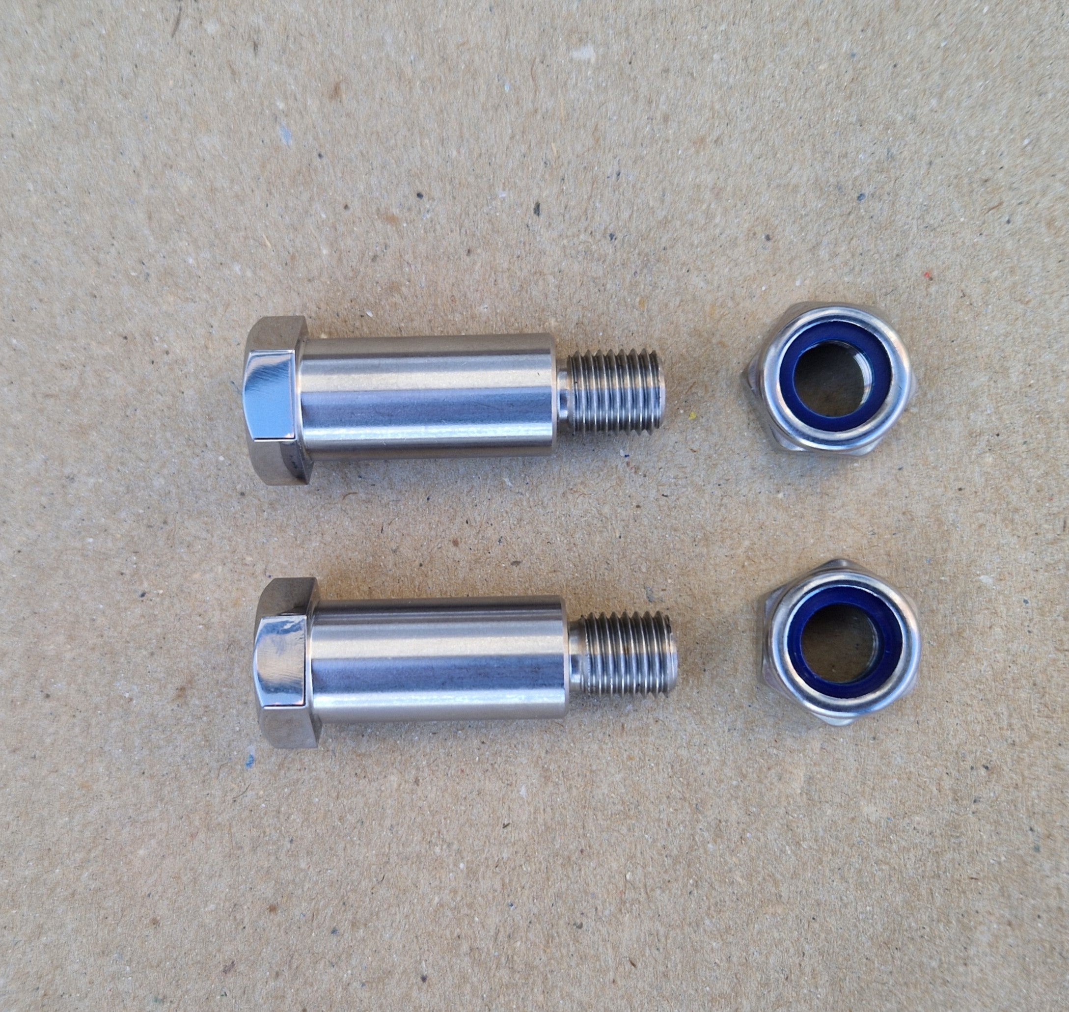 Kawasaki 92001-1214 Z1000 Z1300 GPZ Main Stand bolt set.