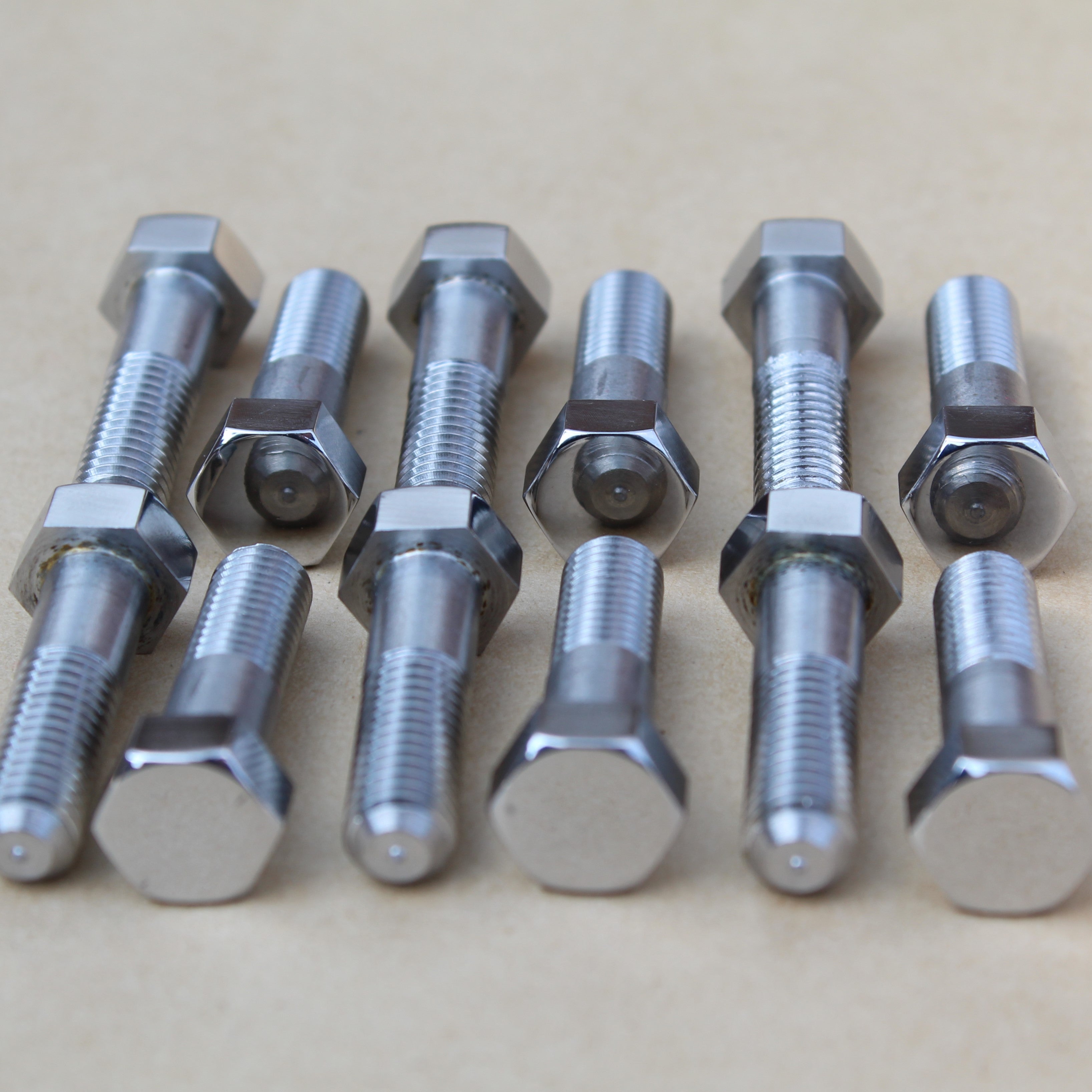 twelve brake disc bolts suzuki gt750 range