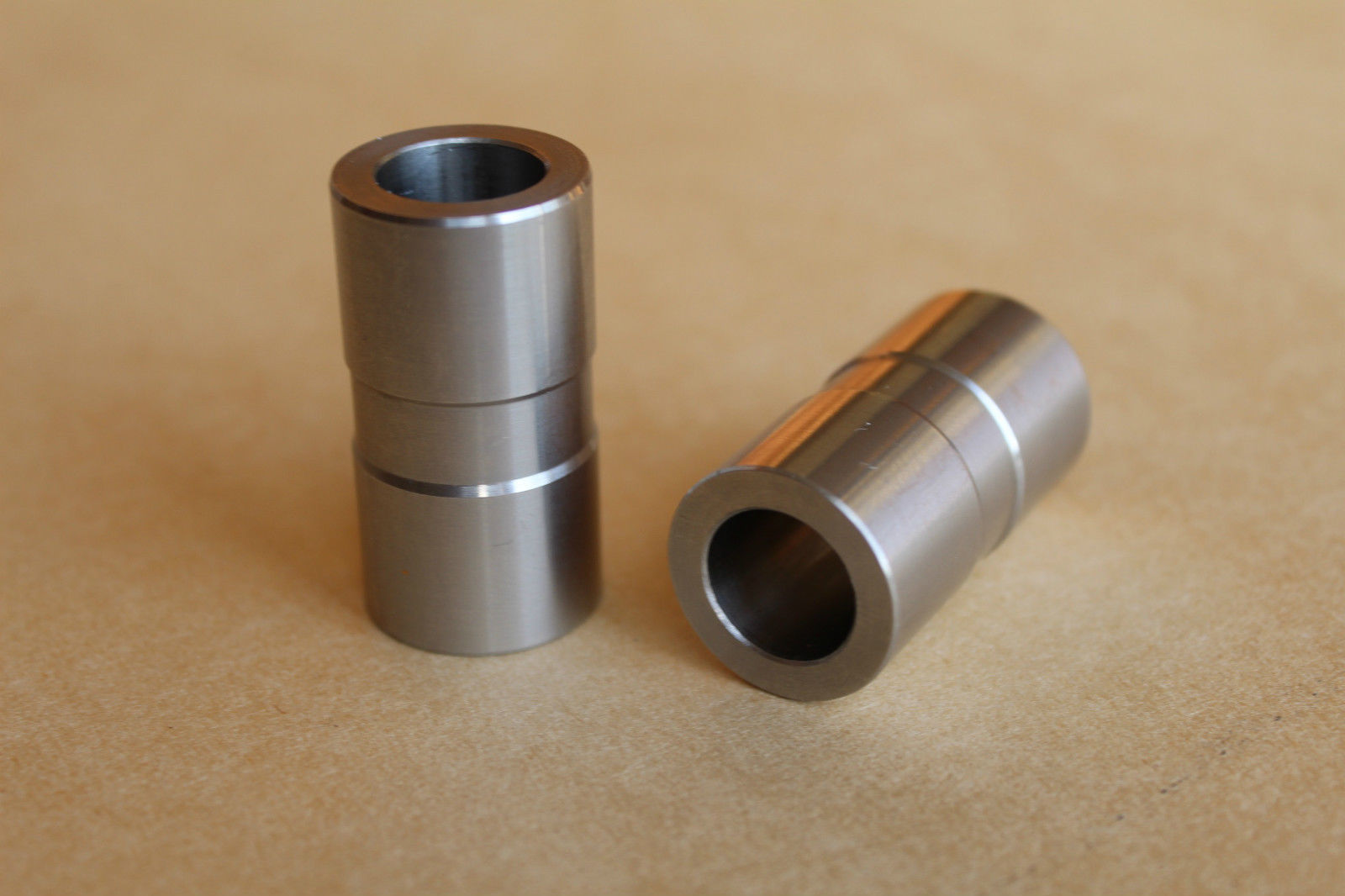 Suzuki 61251-15001 GT750 GT550 GT500 GT380 GT250 Swing Arm Spacer Set