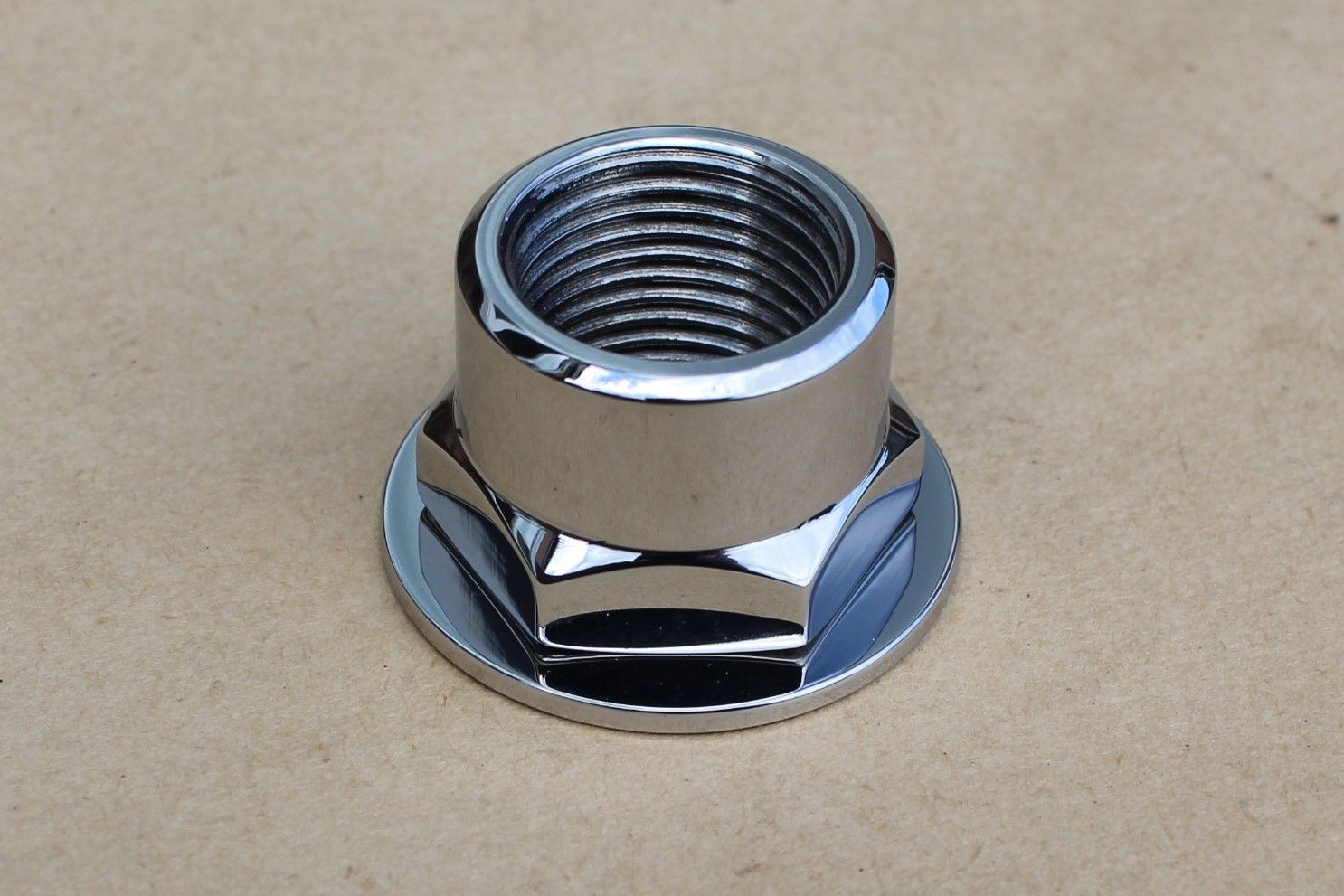 Suzuki 51353-45000 GS1000 GS750 GS550 GS850 Steering stem nut set in stainless