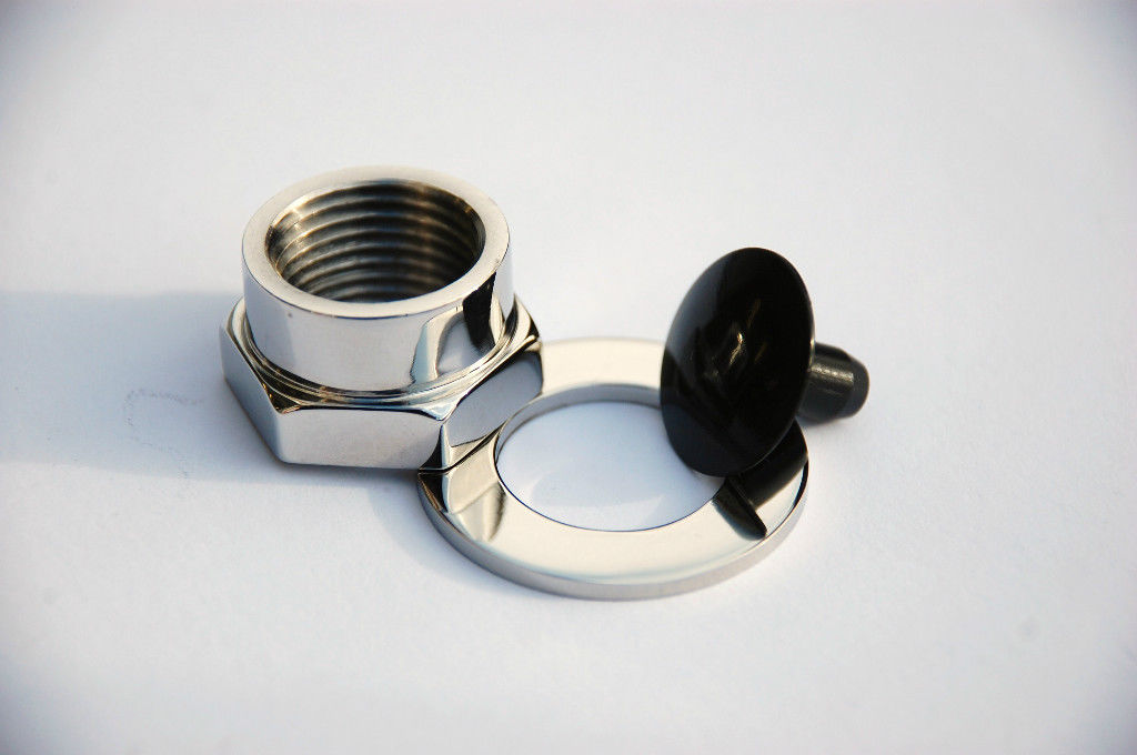 Suzuki 51353-31700 GT750 GT550 GT500 GT380 GT250 Steering Stem Top Yoke Set