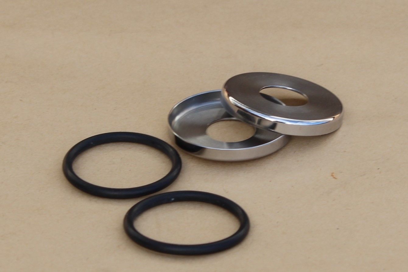 Suzuki 61262-15000 GT750 GT550 GT500 GT380 GT250 Swing Arm Dust Seal Covers Set