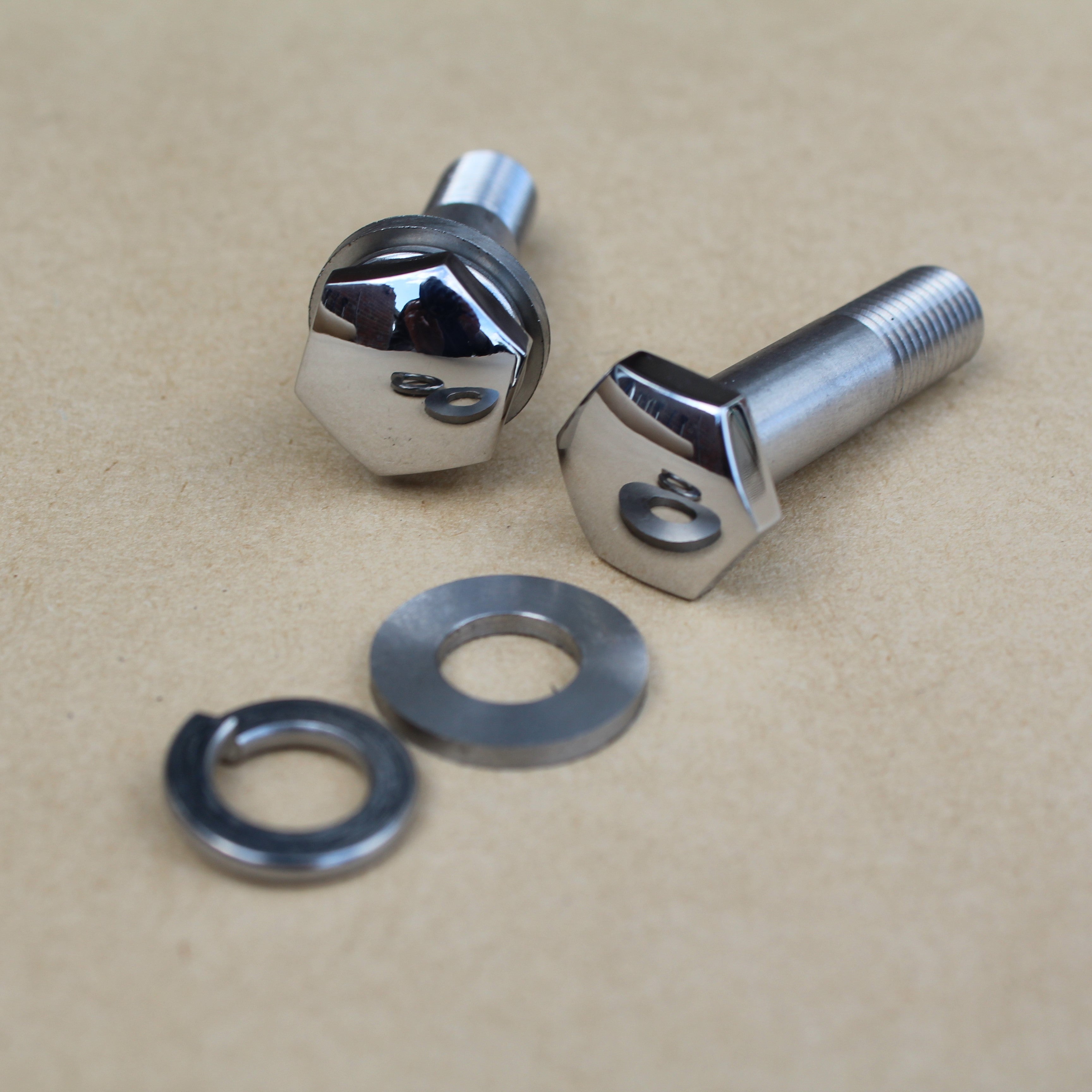 suzuki gt brake caliper bolt set 01904-10029