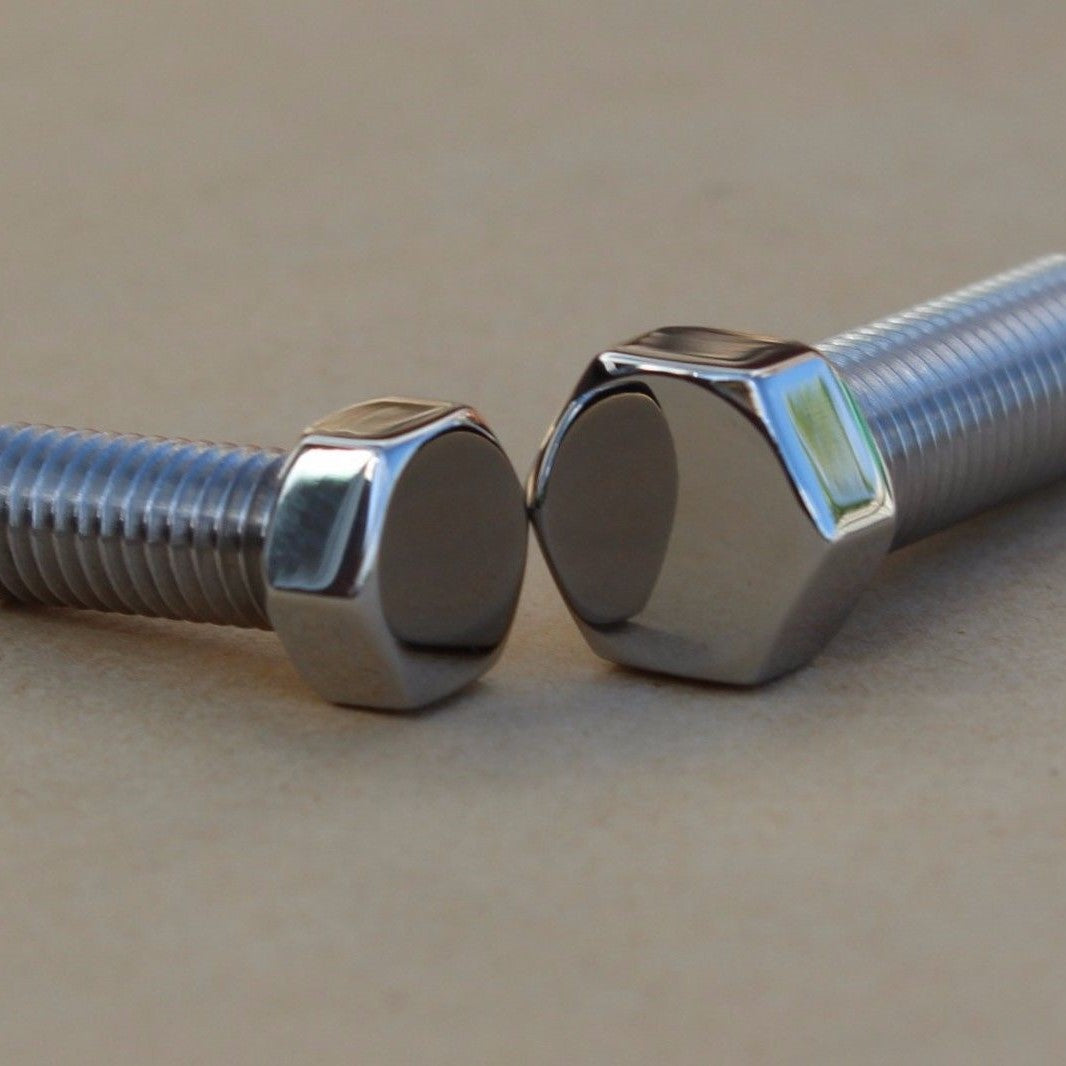 01500-1030A suzuki gt bolts