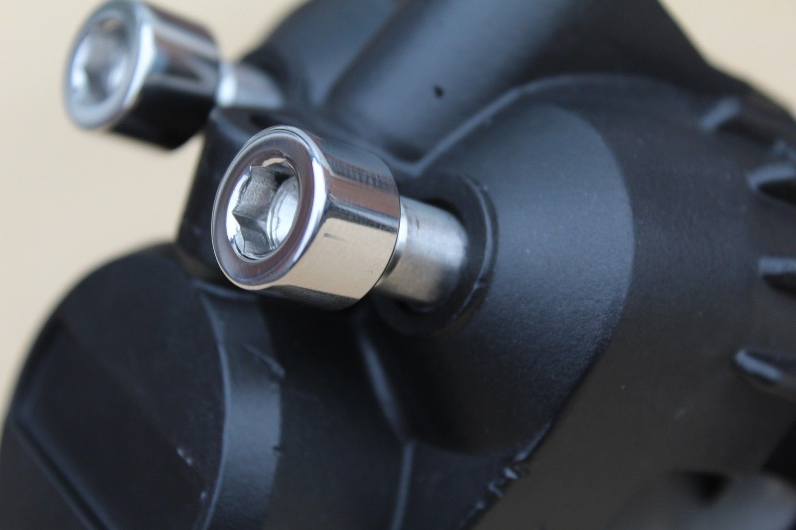 Polished Stainless Steel Ignition Switch For Suzuki GT750 / GT550 / GT500 / GT380 / GT250 / GT185
